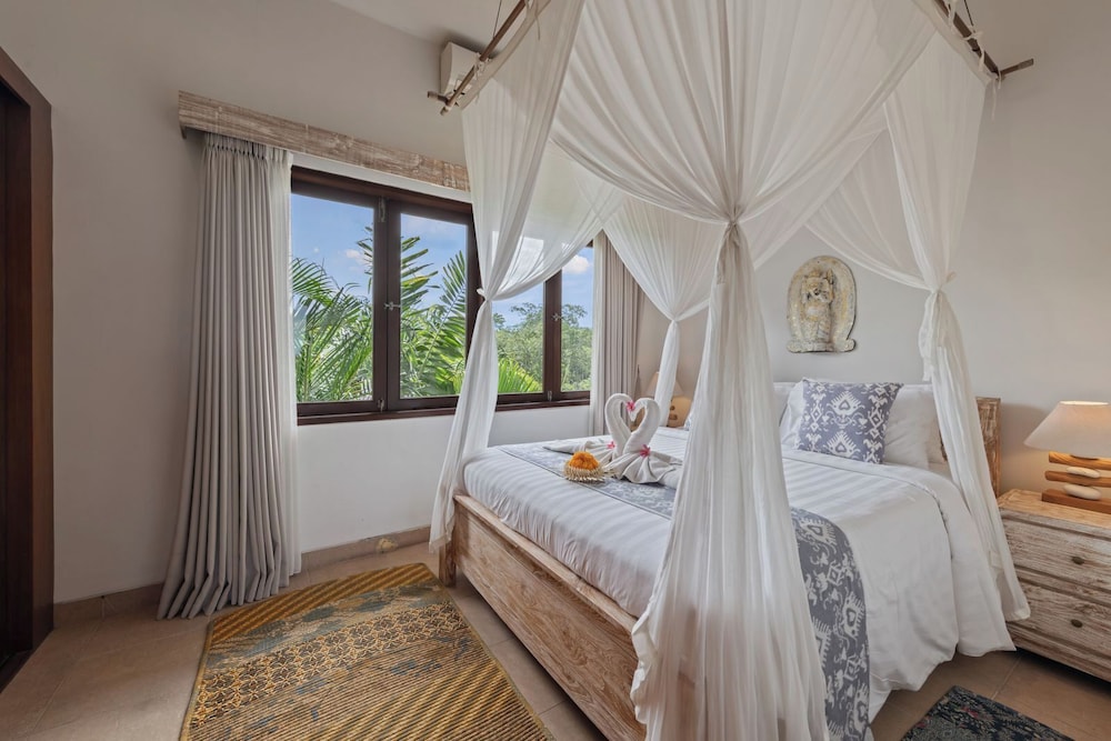 PREMIUM, VILLA