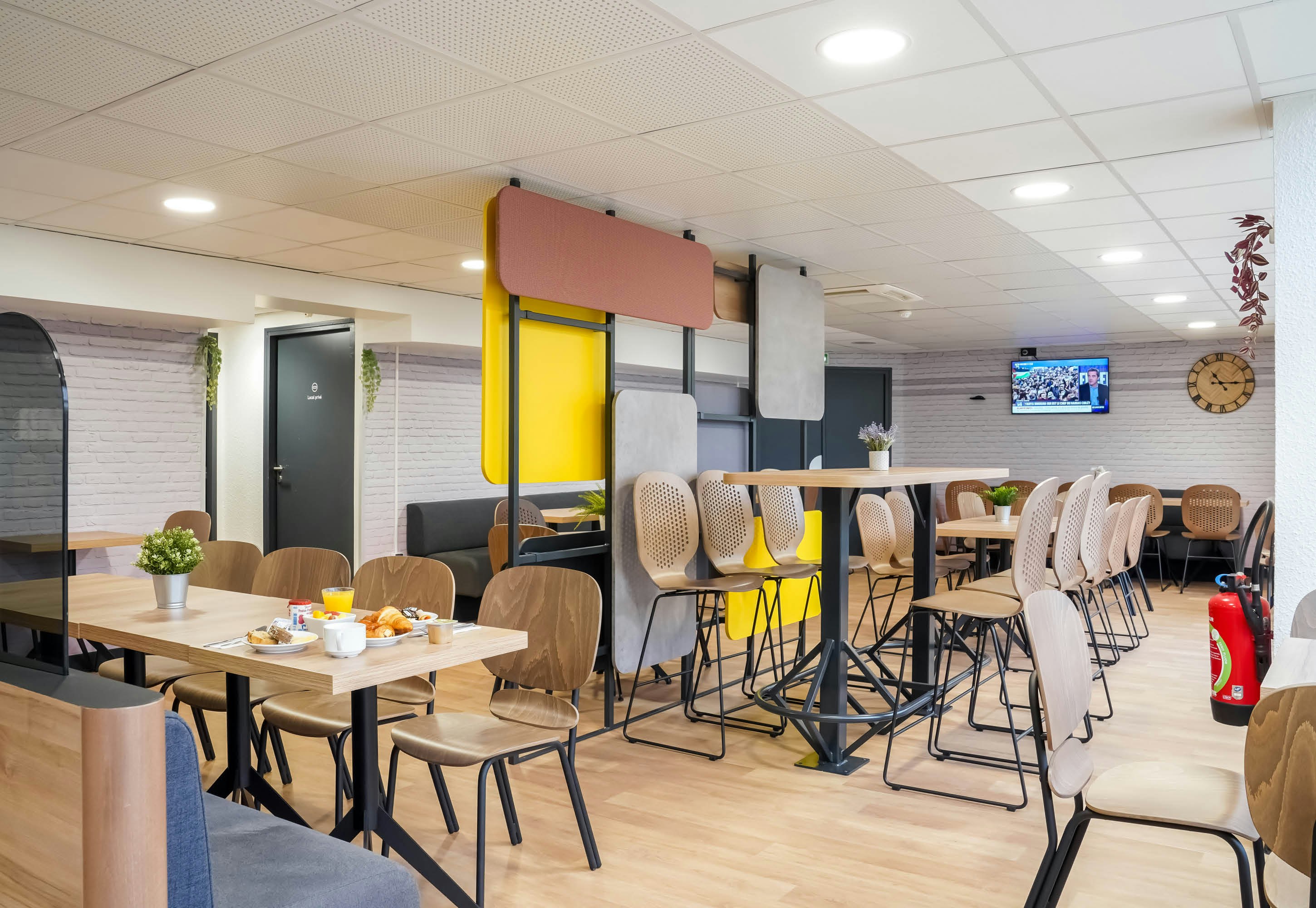 B&B HOTEL Paris Chatillon 20/32