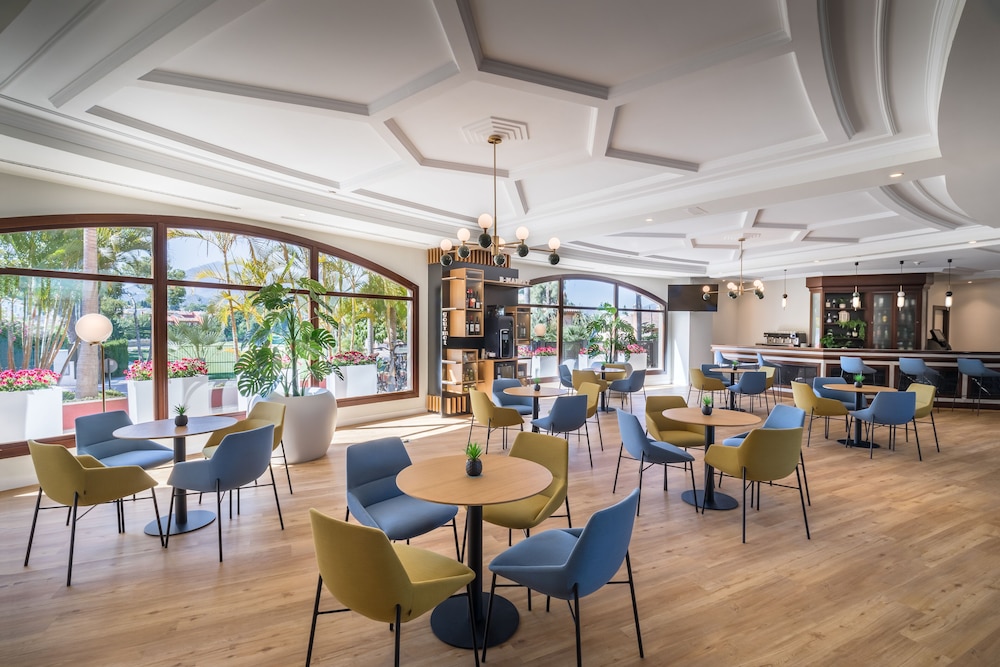 Barcelo Marbella 38/58
