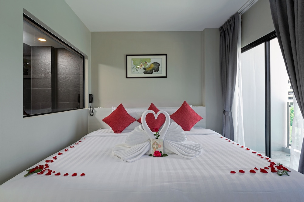 Kana Triple L Hotel 16/67