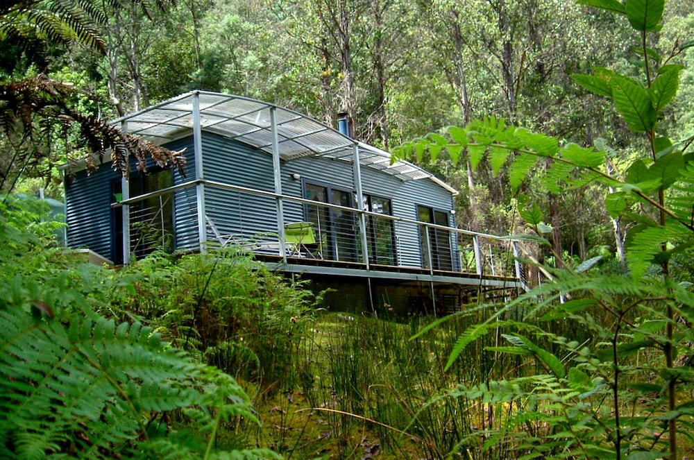 HUON BUSH RETREATS 1/50