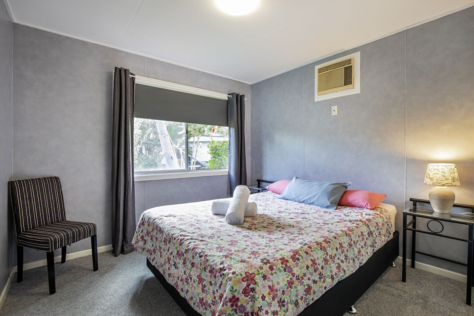 STANDARD, DOUBLE BED