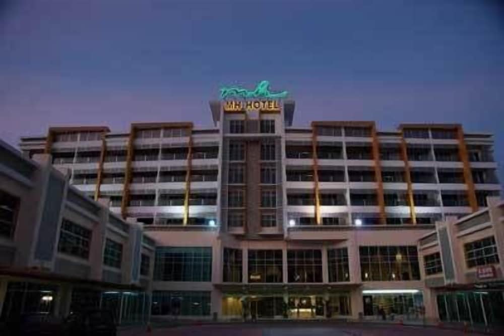 MH Sentral @ Sungai Siput Hotel 1/23