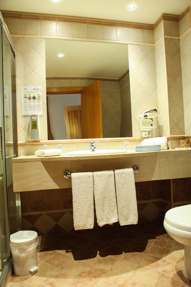 Eira do Serrado Hotel and Spa 31/33