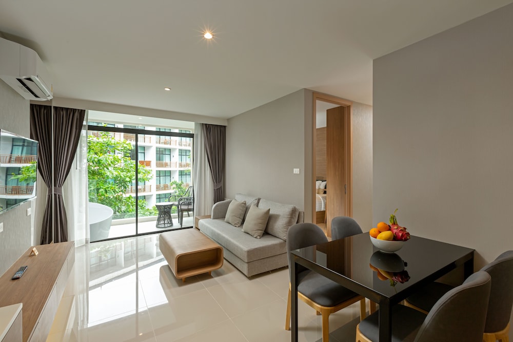 Wyndham Garden Naithon Phuket 36/61