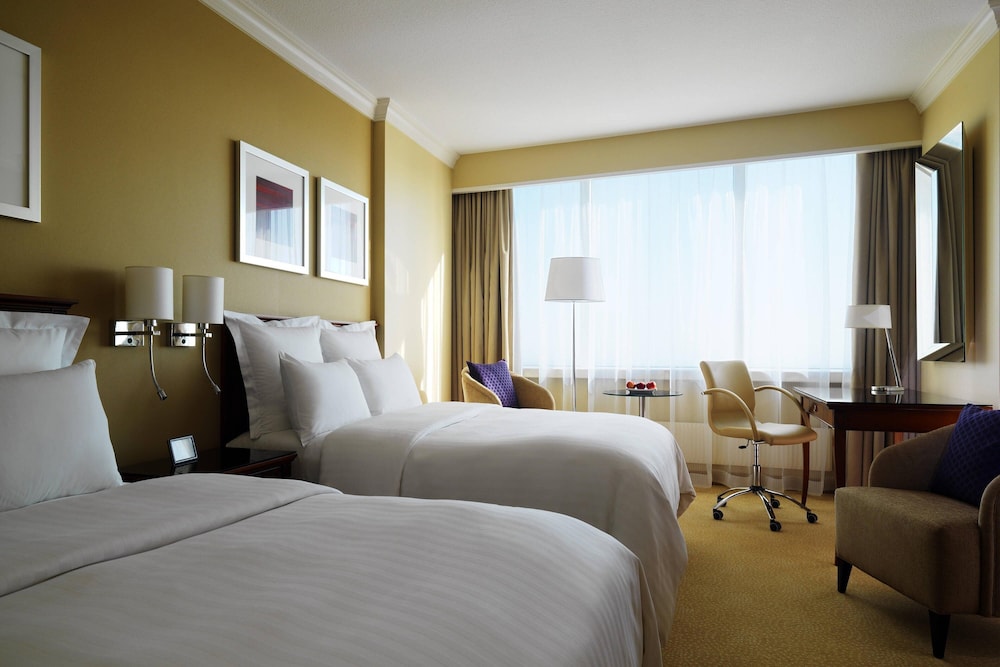 Warsaw Presidential Hotel 10/56