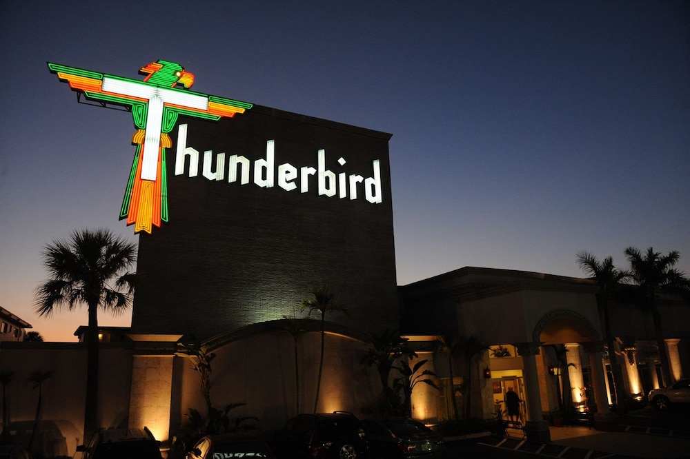 Thunderbird Beach Resort thumb 4