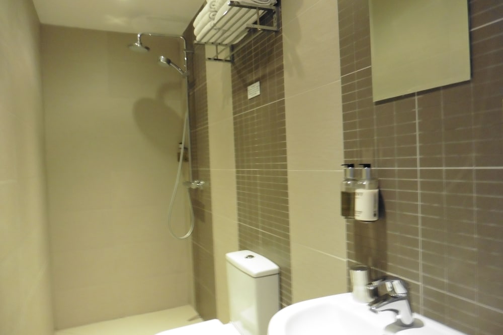 Brighton Inn Boutique Guest Accommodation 41/51