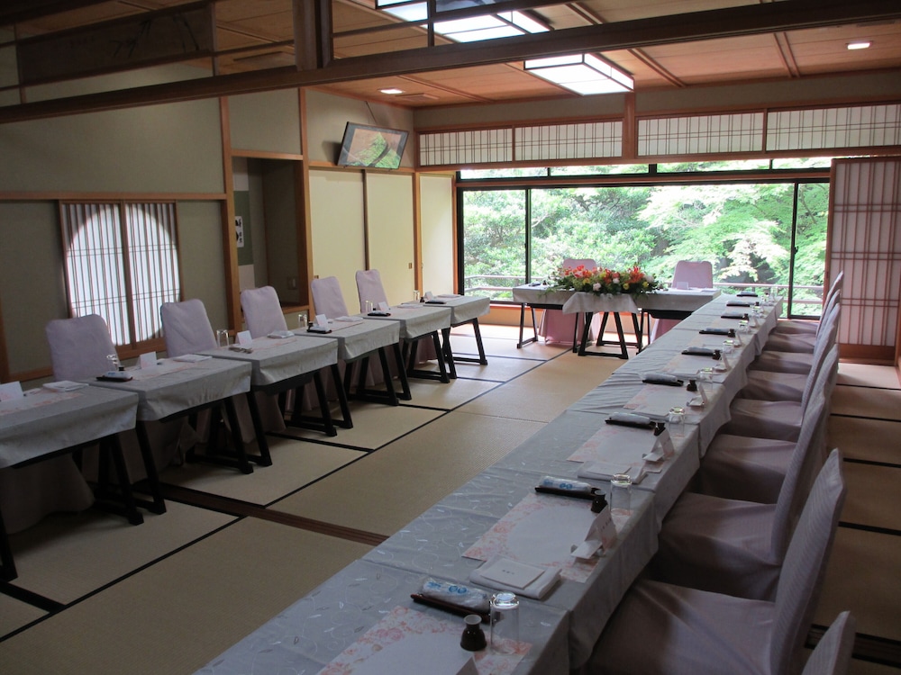 Hotel Takeshi Sanso 36/50