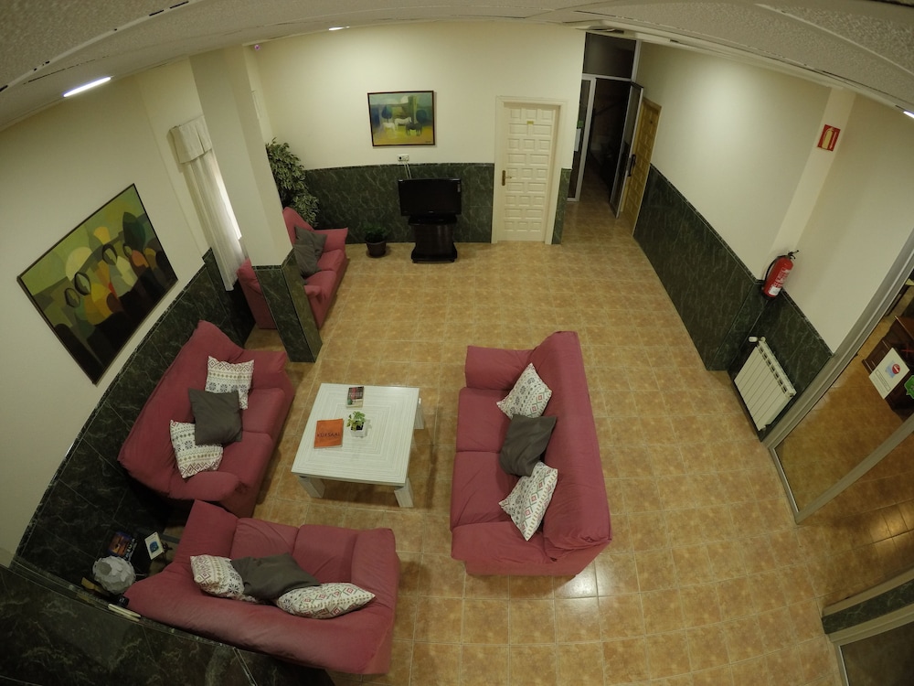 Hostal La Casa de Enfrente 20/41