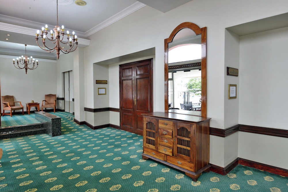 The Balmoral Hotel 9/62