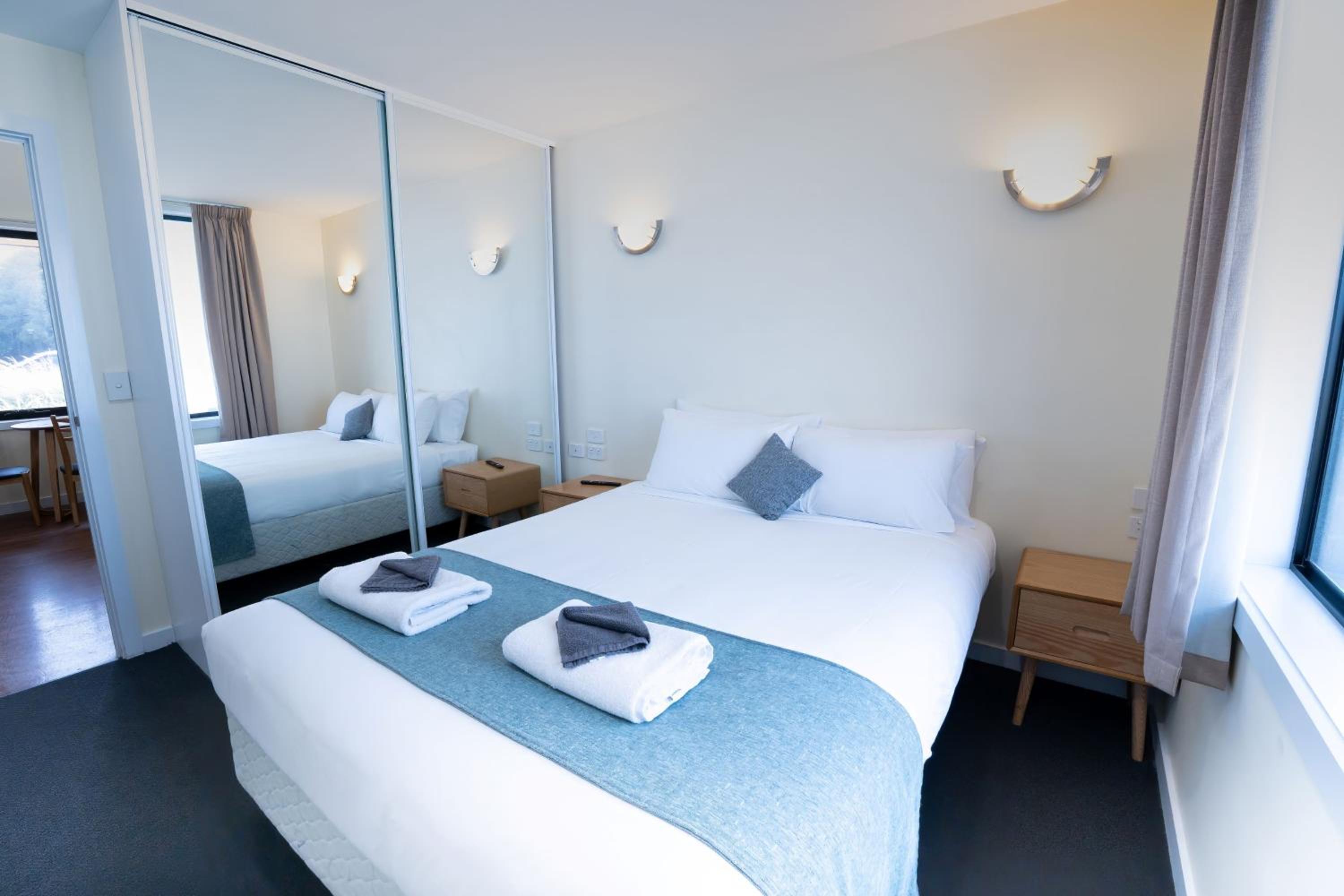 1 Bedroom, Apartment, Queen Bed, Sofa
