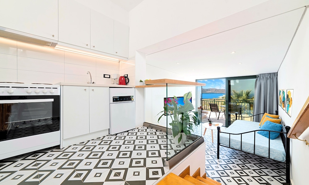 Istron Homes 6/53