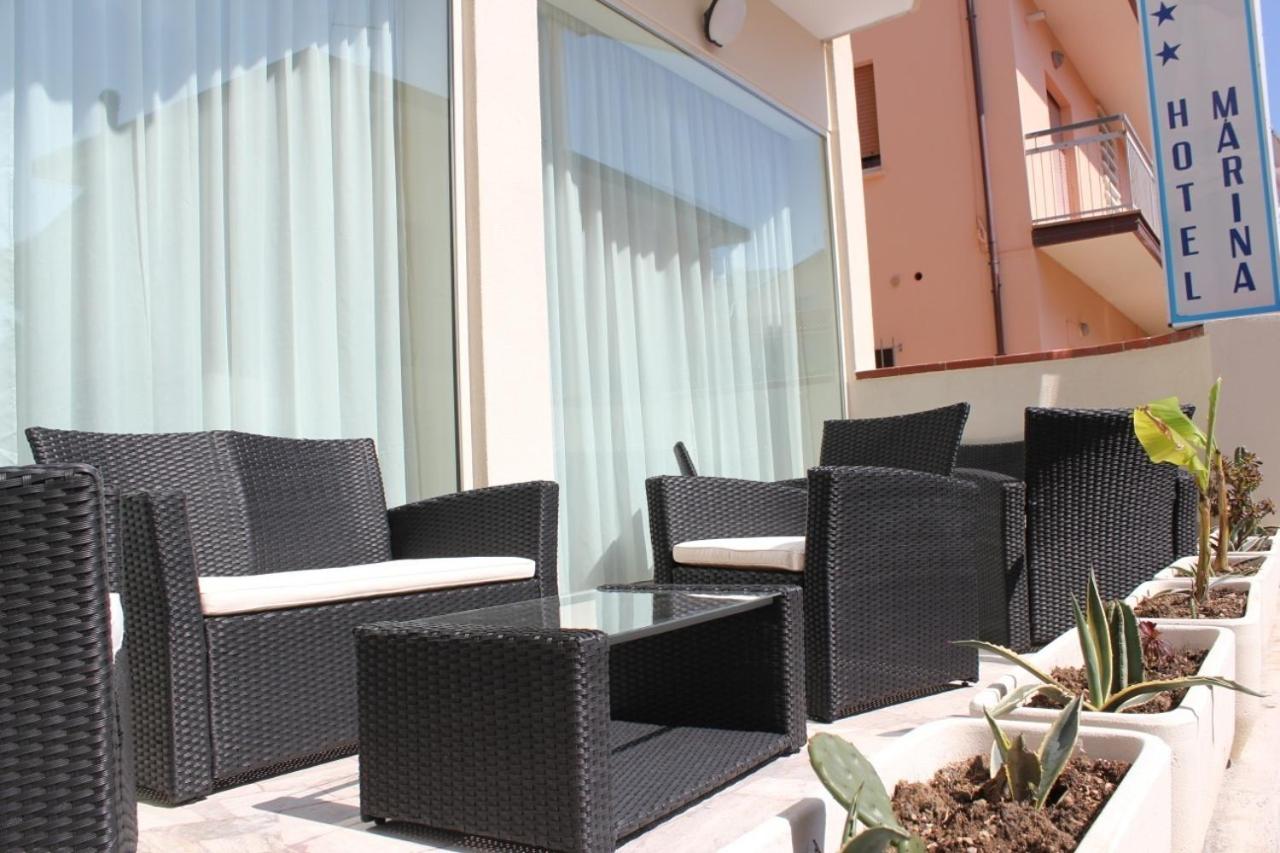 Marina Hotel 37/46