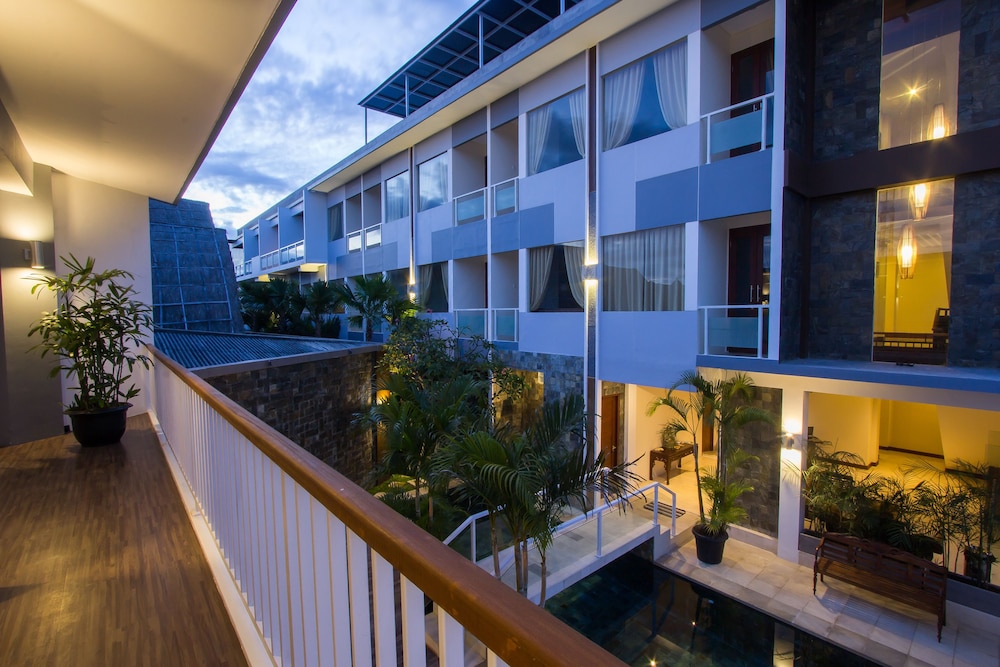 M SUITE BALI, SEMINYAK HOTEL APARTMENT photo3