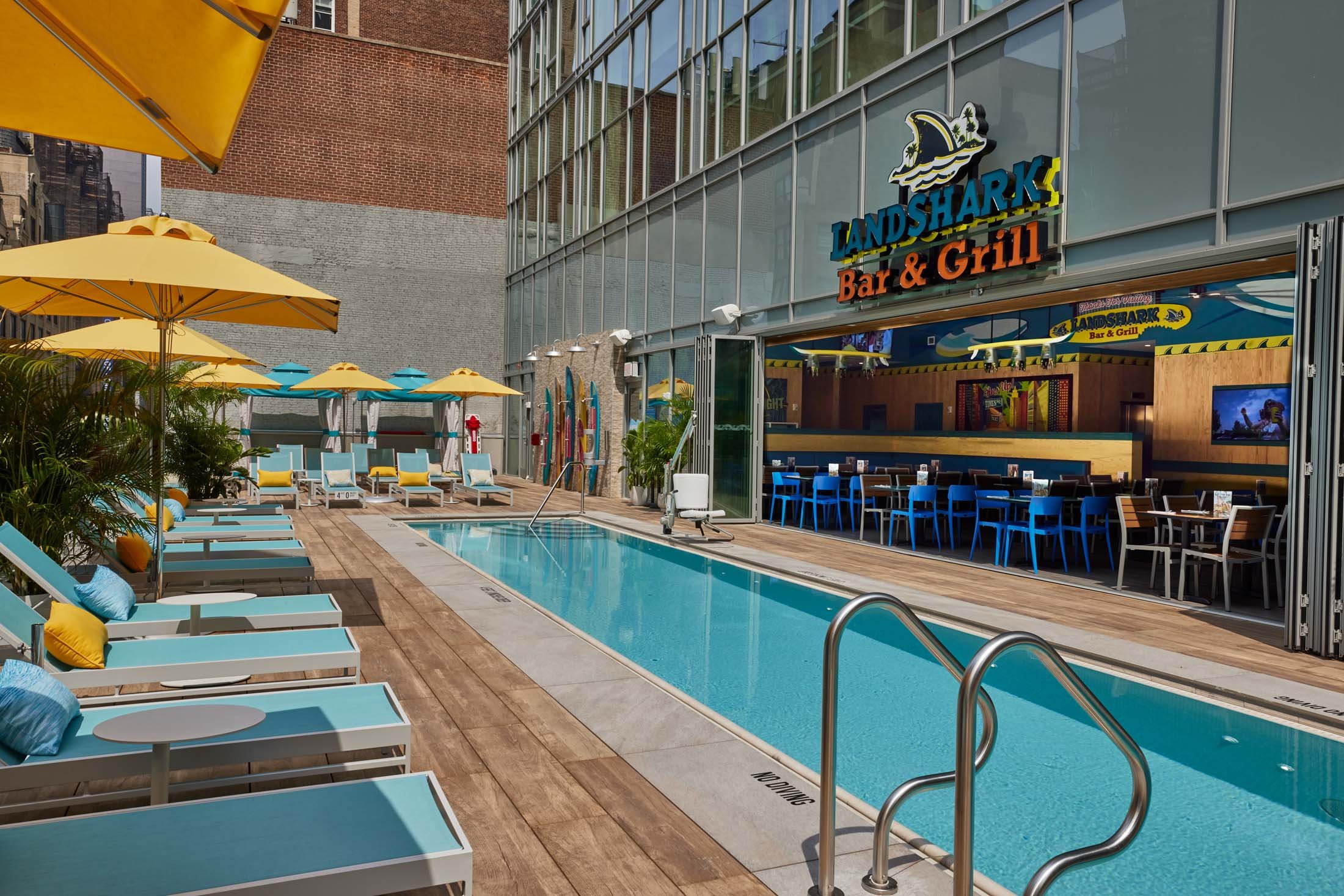 Margaritaville Resort Times Square 51/53