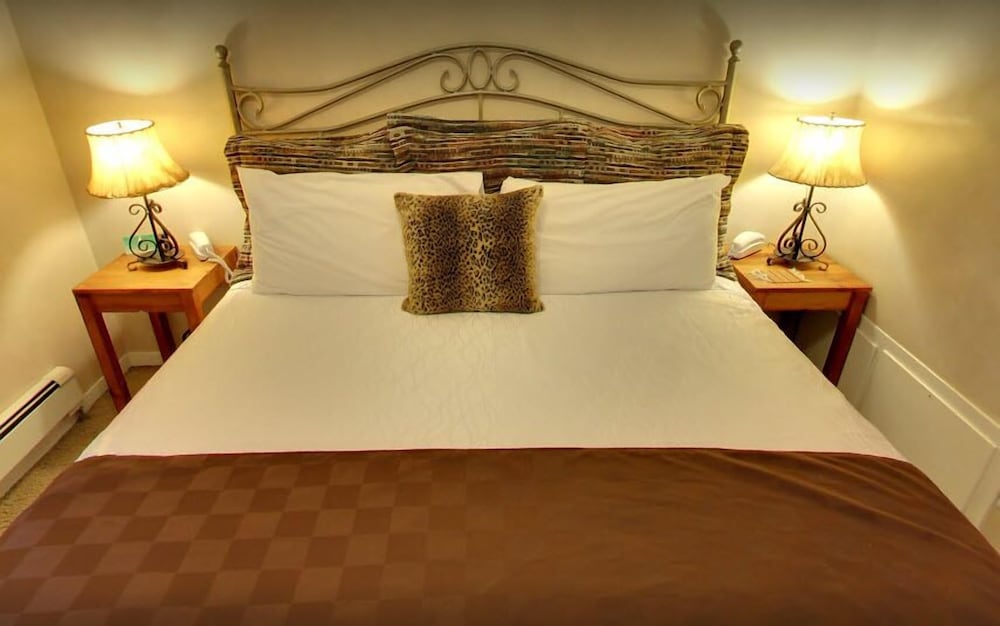 Hotel La Fonda de Taos 8/38
