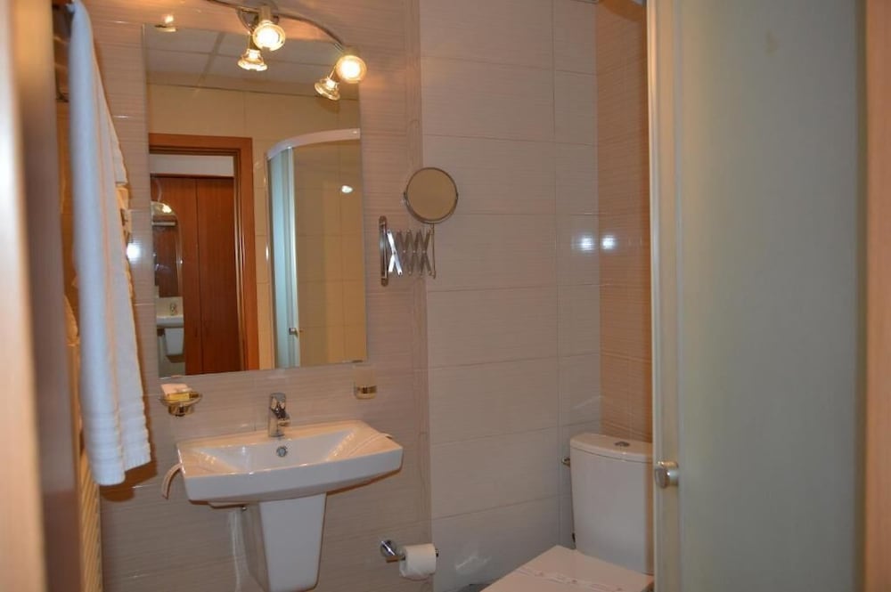 Bulevard Prestige Hotel 41/45