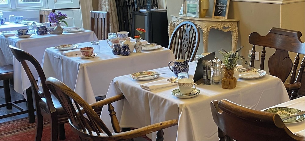 The Castle House Luxury Bed & Breakfast 45/50