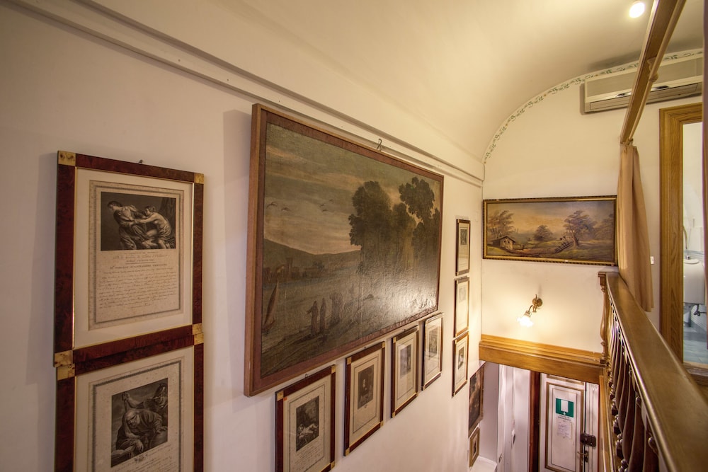 Navona Gallery Suites 18/50