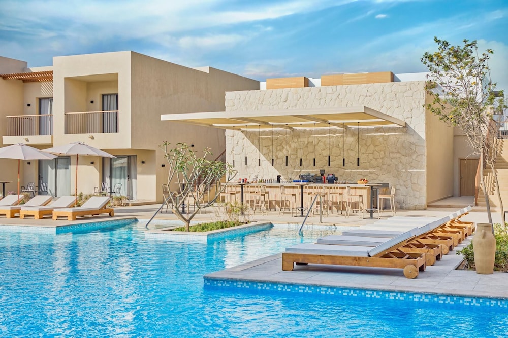 JAZ Viva Almaza Blu, Almaza Bay 24/27