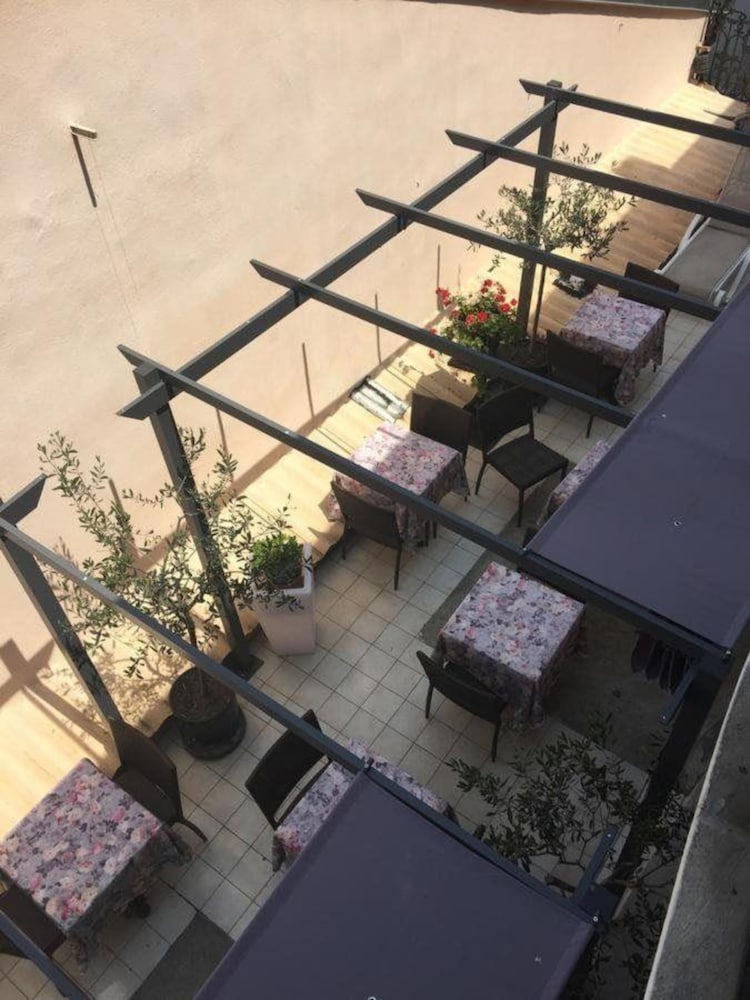 Lepante Hotel 34/51