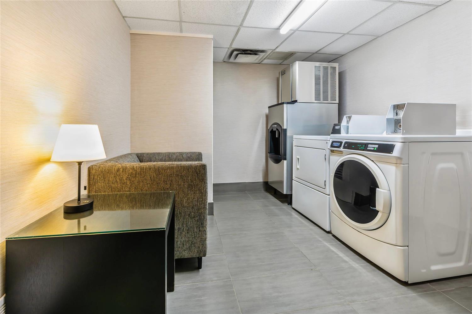 Comfort Inn Sudbury City 9/19