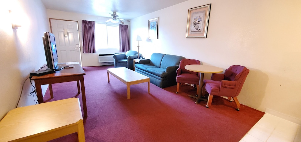Olympic Inn And Suites Port Angeles 36/59