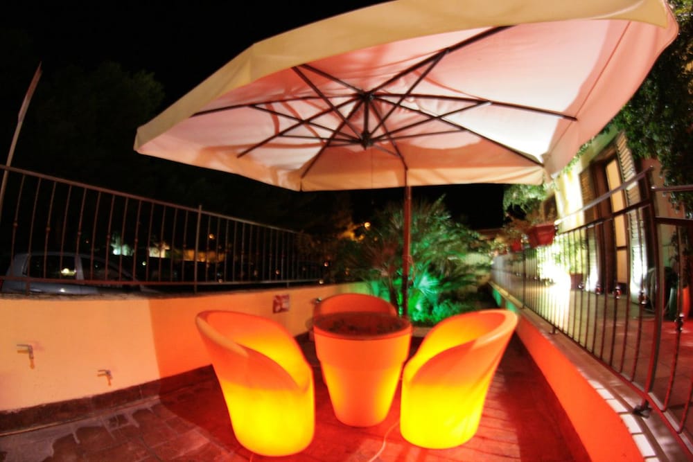Iride Hotel 9/43