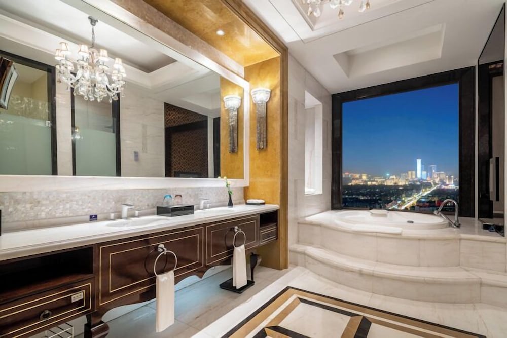 Wanda Realm Taizhou 50/50