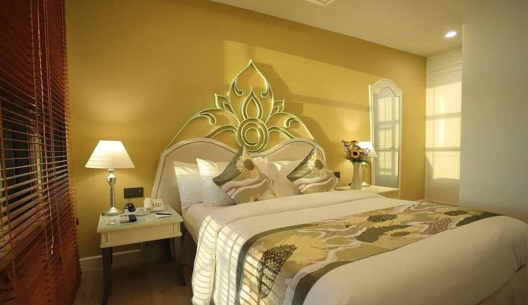 3 Bedrooms, Premium, Full River View