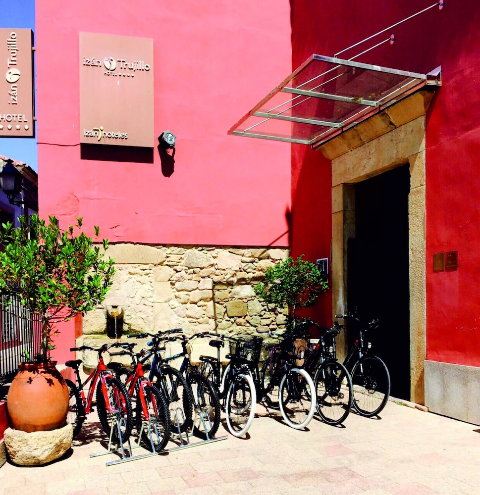 Izan Trujillo Hotel 43/73