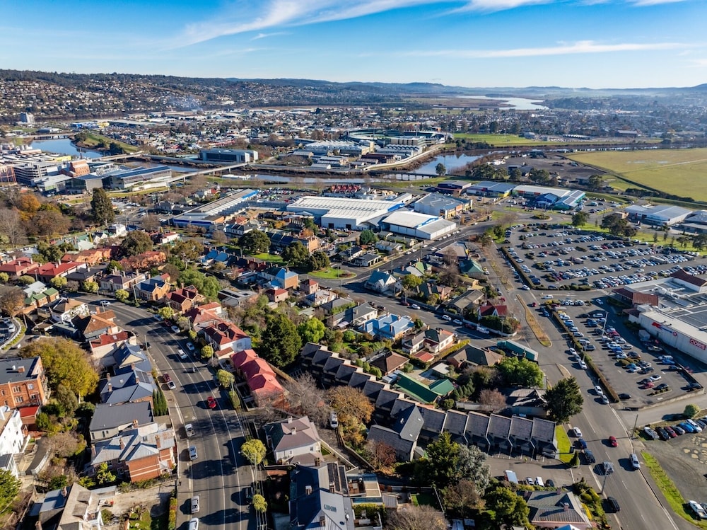 Elphin Motel and Serviced Apartments 43/50
