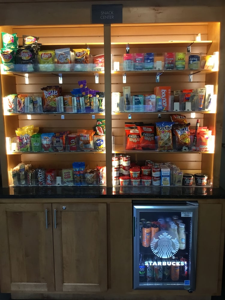 比尔特摩东部戴斯酒店(Comfort Inn Asheville East-Blue Ridge Pkwy Access) 图片4