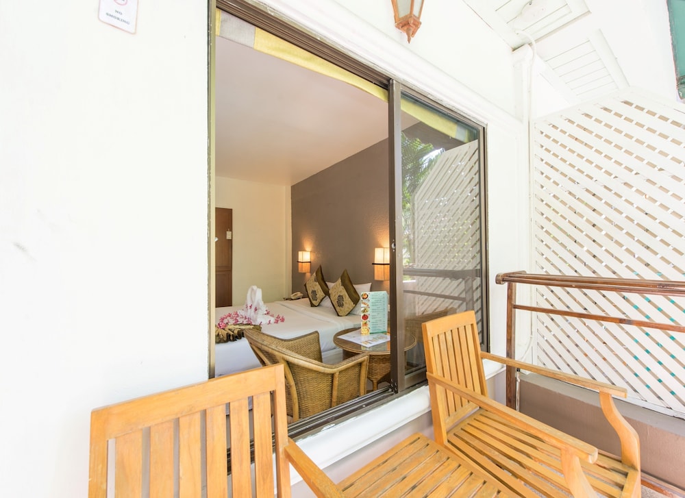 The Viridian Resort 33/62