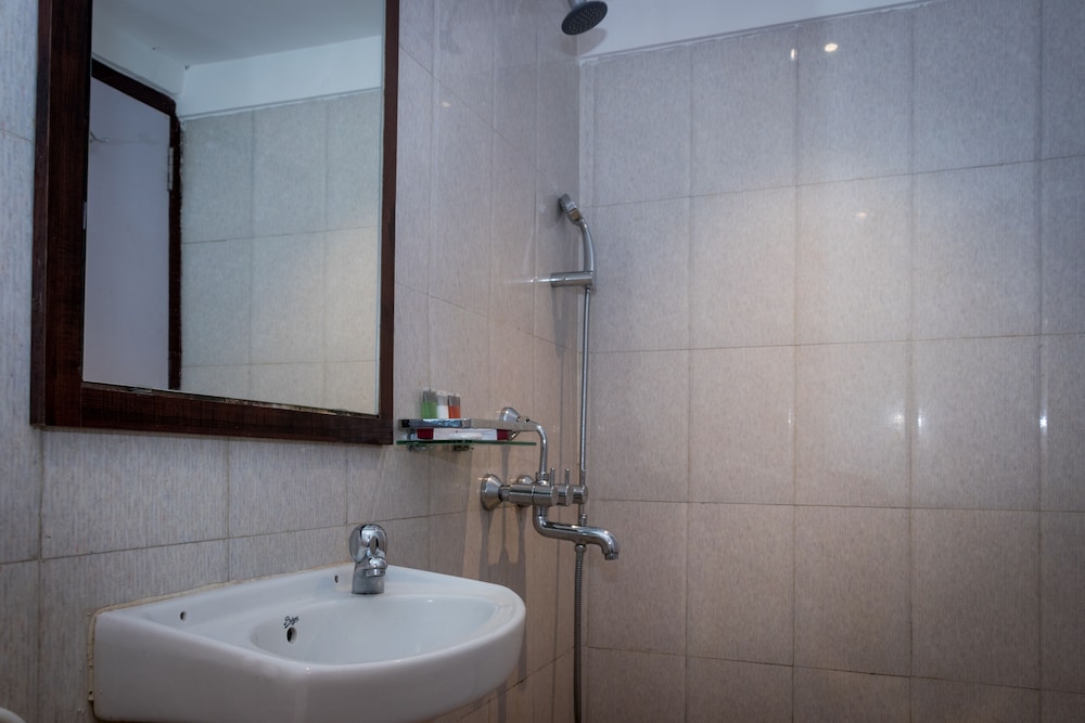 Riva Beach Resort 24/77