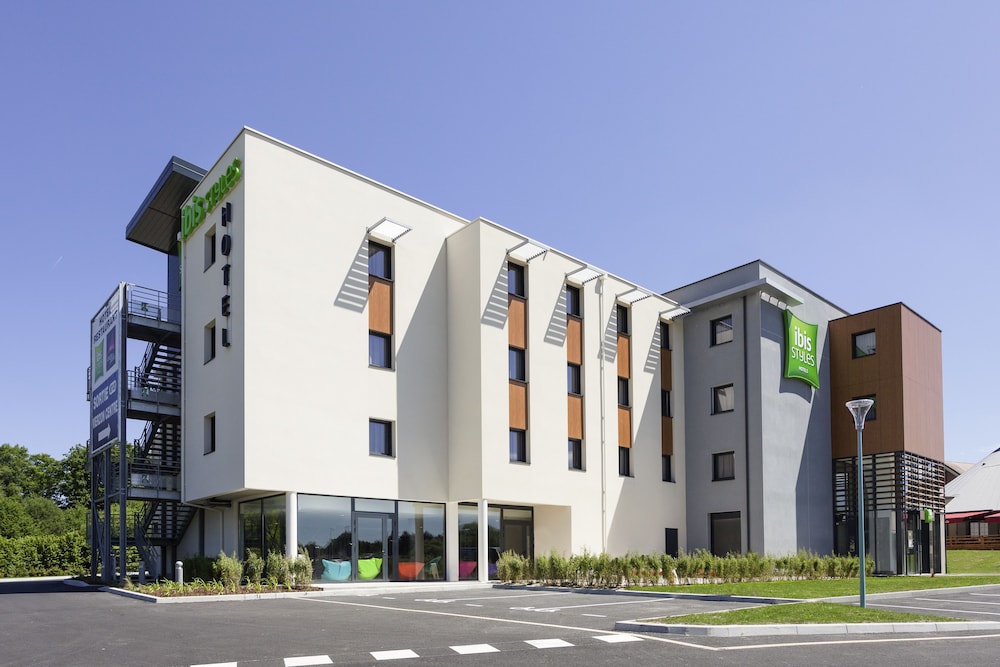 Ibis Styles Vierzon 39/44