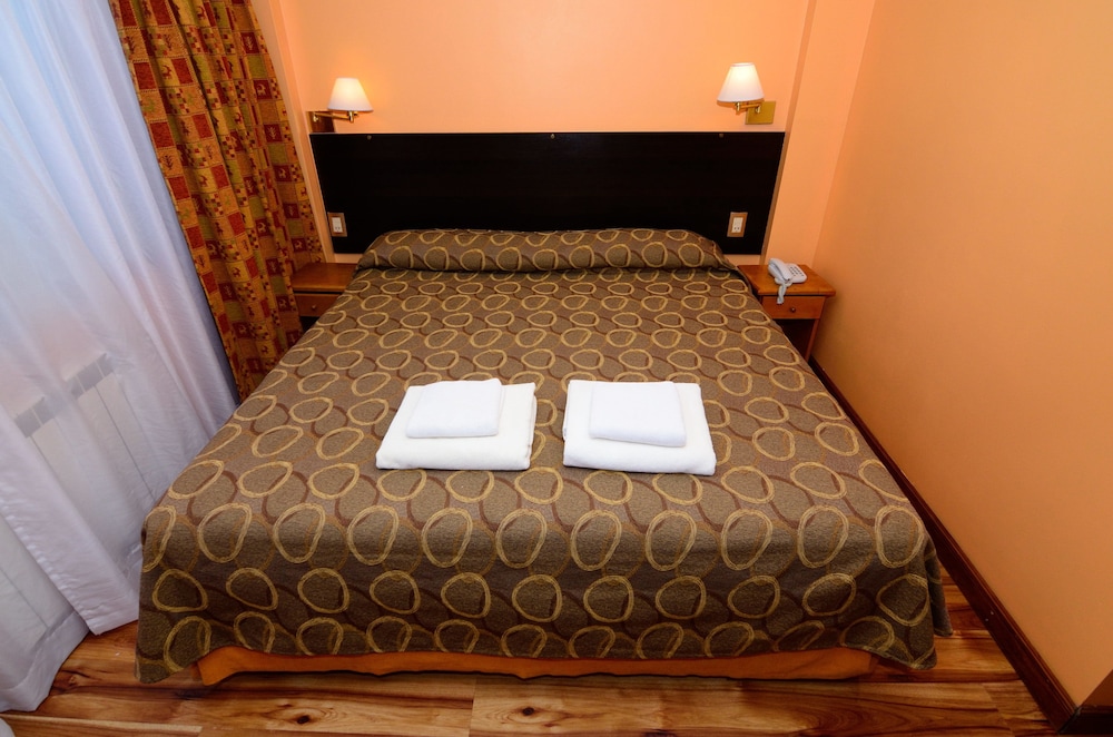 غرفة سوبيريور بسرير كينج، VILLA BRESCIA HOTEL 5/7
