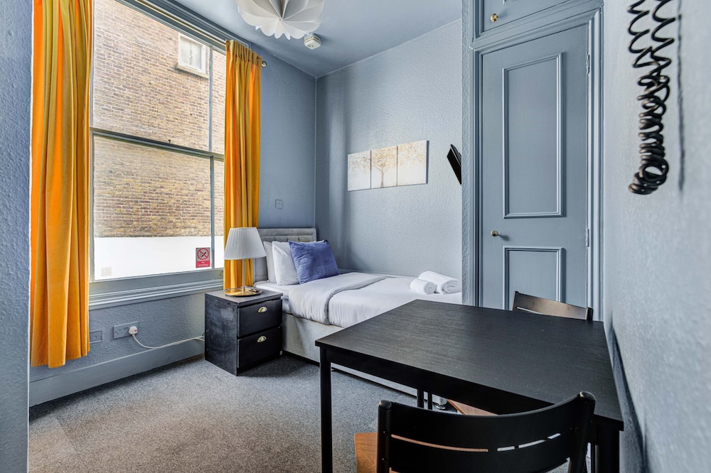 Valet Apartments Kensington Gardens 52/52