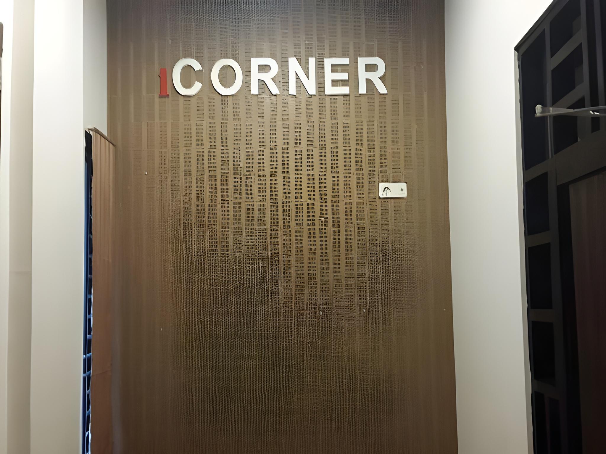 iCorner Residence 2/22