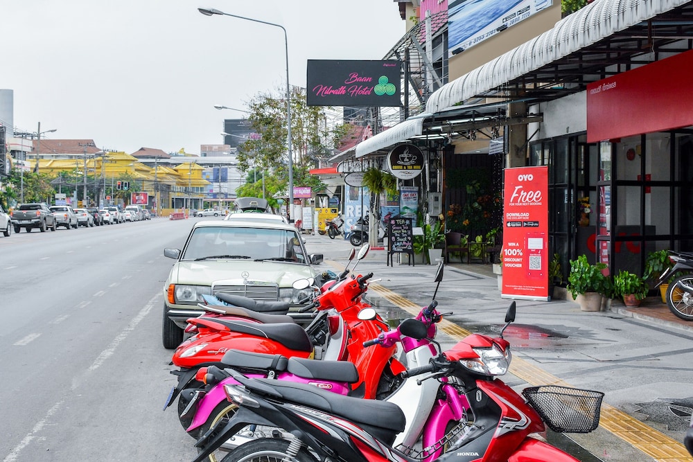 OYO 447 Royal Express Hua Hin 35/39
