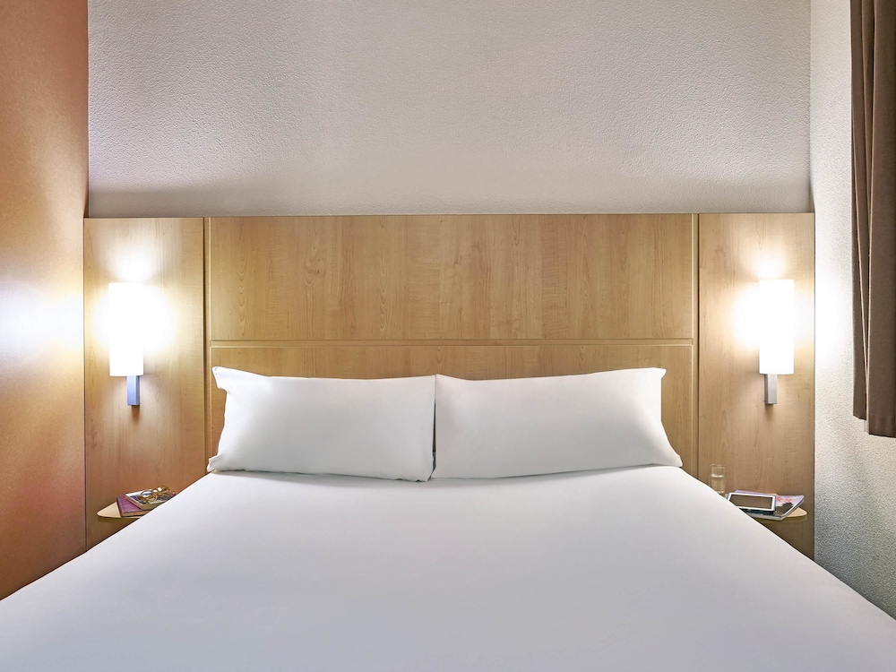 Ibis Barcelona Centro Sagrada Familia 17/70