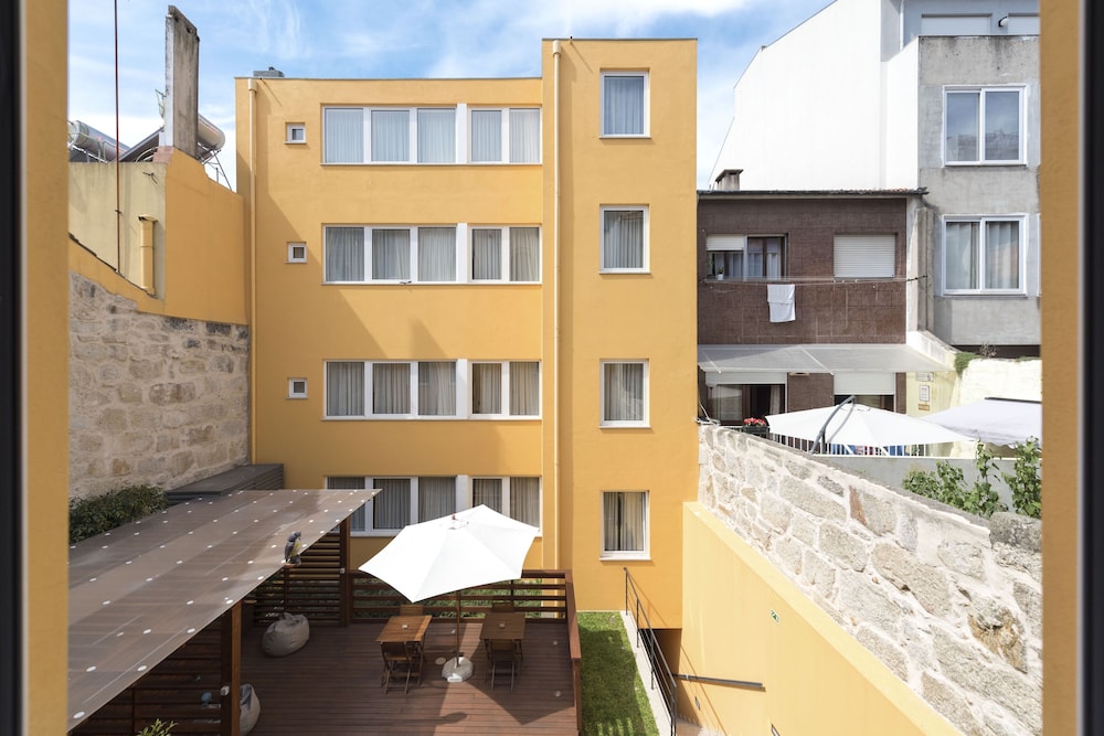 Bloom House by Sweet Porto 40/47