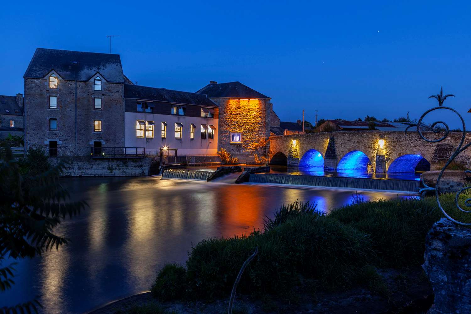 Best Western Le Moulin De Ducey 50/51