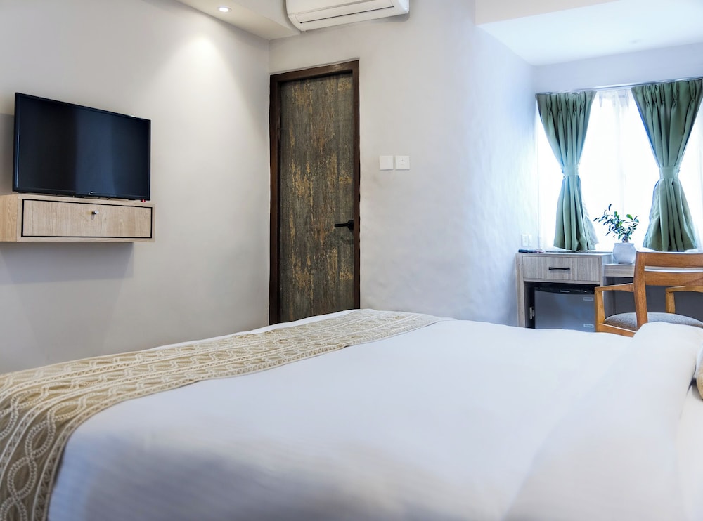 Vastu Boutique Hotel 10/40