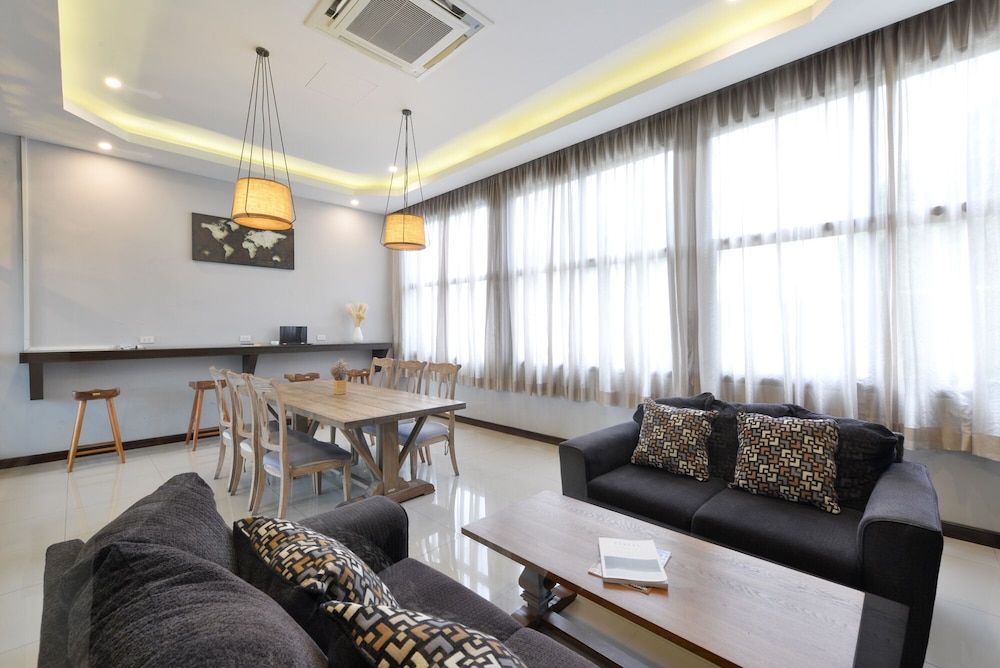 Vst Residence Thepharak 30/50