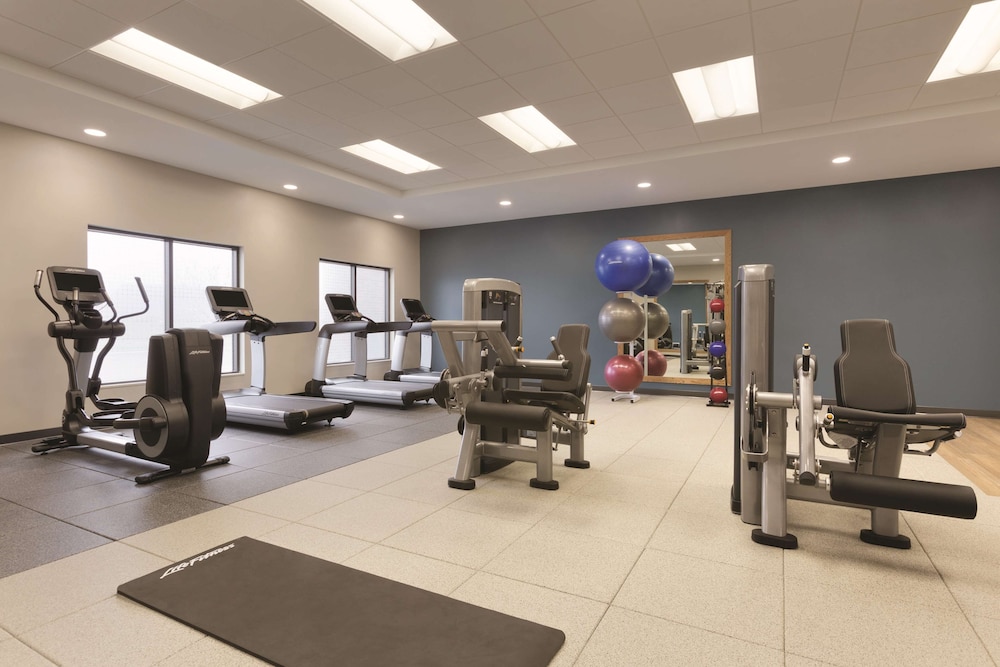 Embassy Suites Akron-Canton Airport 25/58