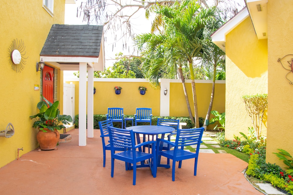 Brownstone Marlin Drive 36/50