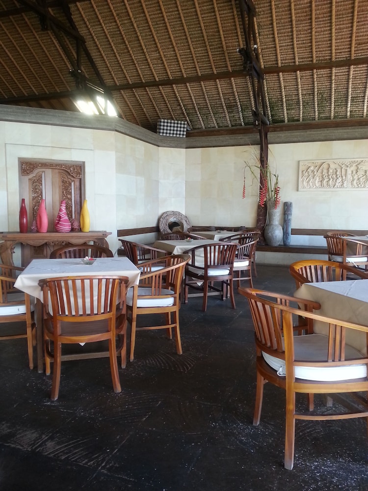 Puri Pandan Restaurant Bungalows 28/62