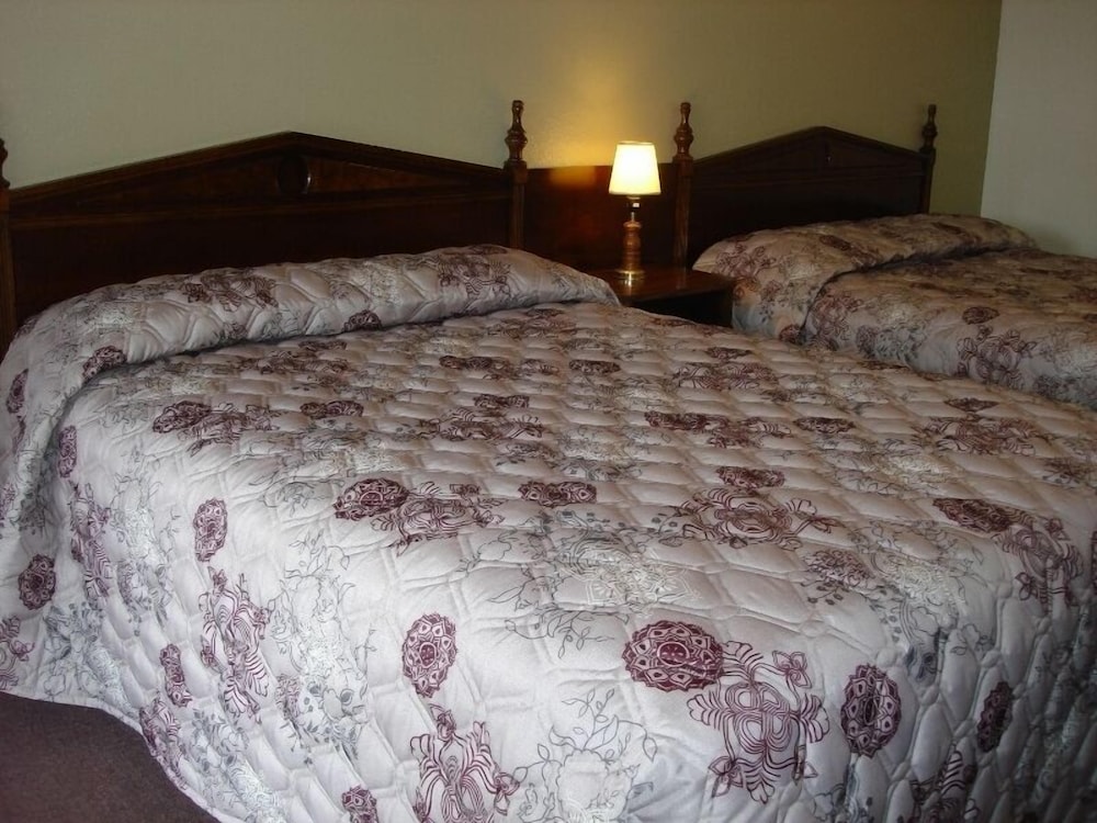 Nevada Inn 7/27